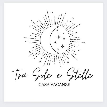 Fra Sole E Stelle Apartment Bari Exterior photo